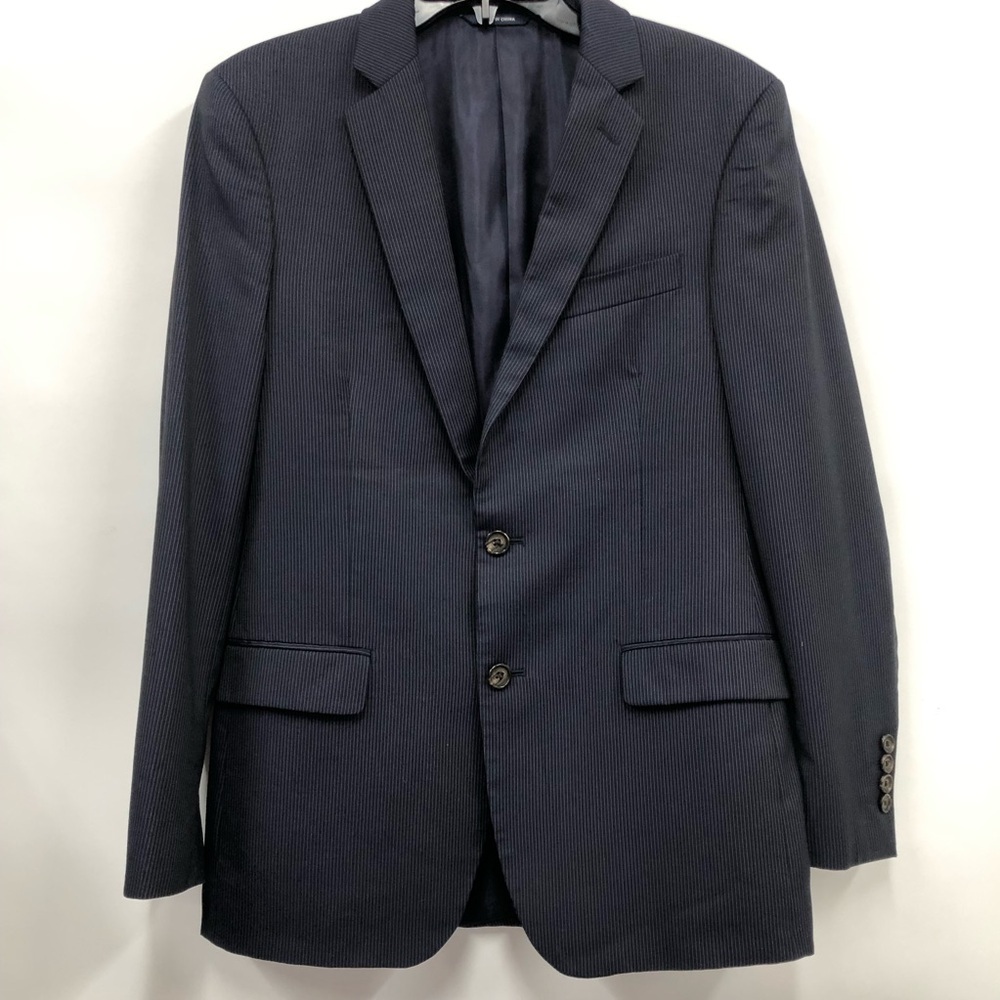 Ralph Lauren for Dillards blue pin stripe suit jacket please see measurements